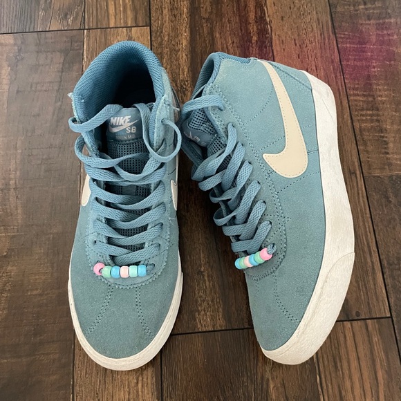 Nike High Top SB Turquoise Size 6.5 - Picture 1 of 5